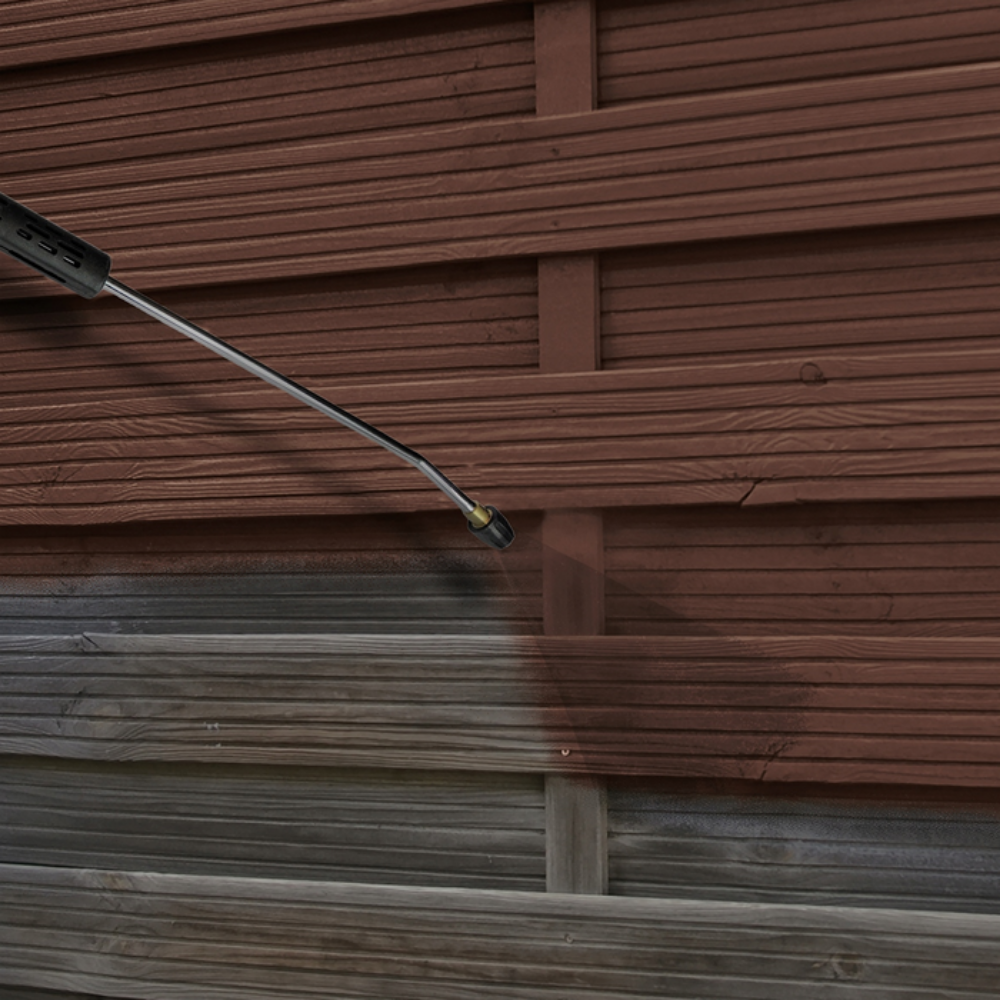 Brown liquid roof membrane 1.5kg, provides durable and waterproof protection, easy to apply for professional-grade roof sealing results