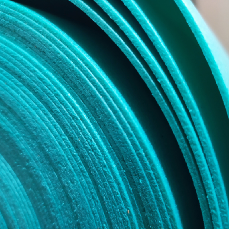 2mm flexible XPS roll underlay covering 22m², lightweight thermal insulation for laminate and wood flooring with easy installation